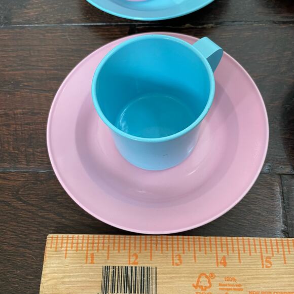 Play Wonder Metal Dishes Blue Pink Child Picnic Play Toy Set Rare HTF READ - Picture 9 of 11